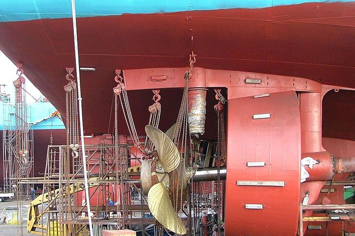 ingeniero naval aurelio